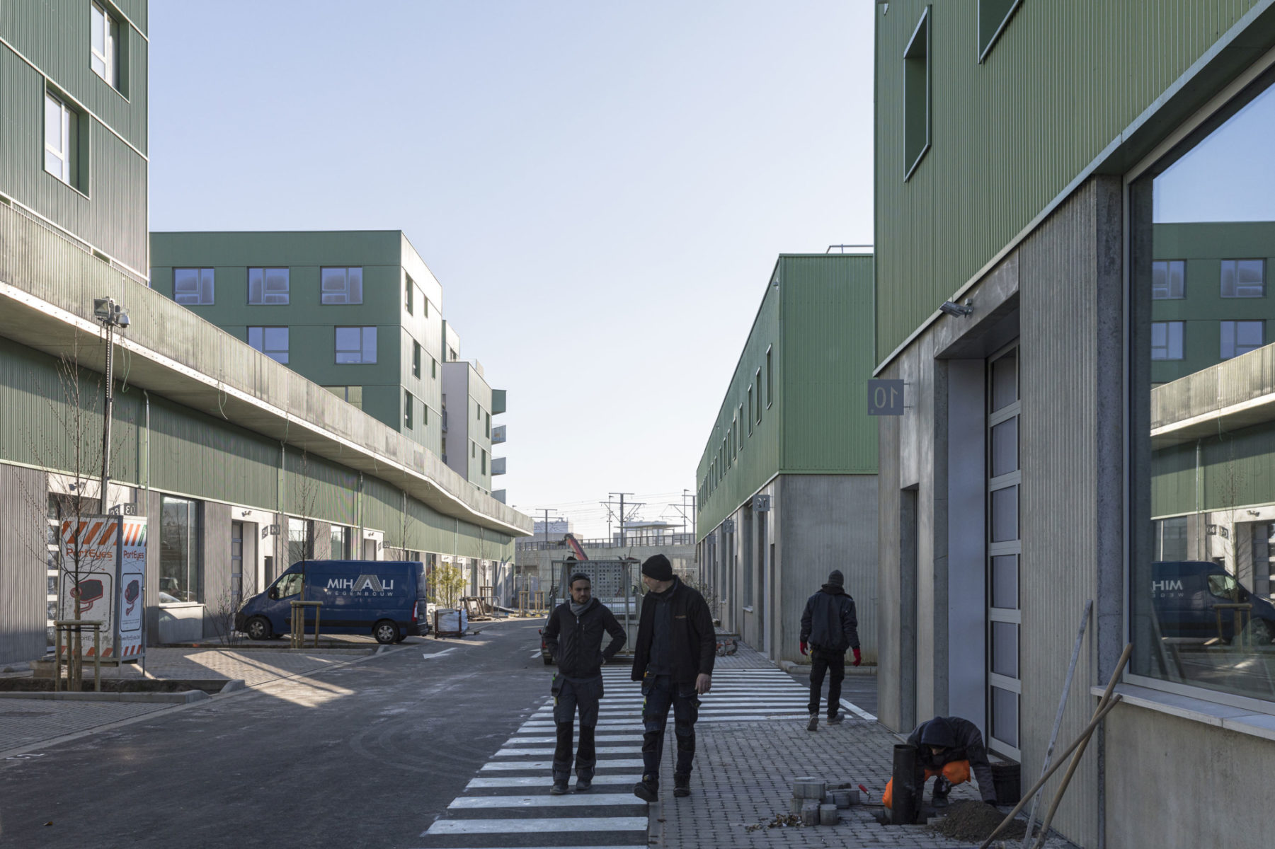 NovaCity I à Anderlecht, ensemble mixte de logements et ateliers